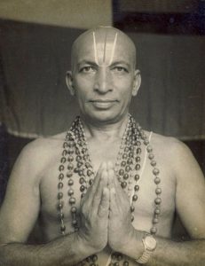 Yogacharya Krishnamacharya portrait compressed 1